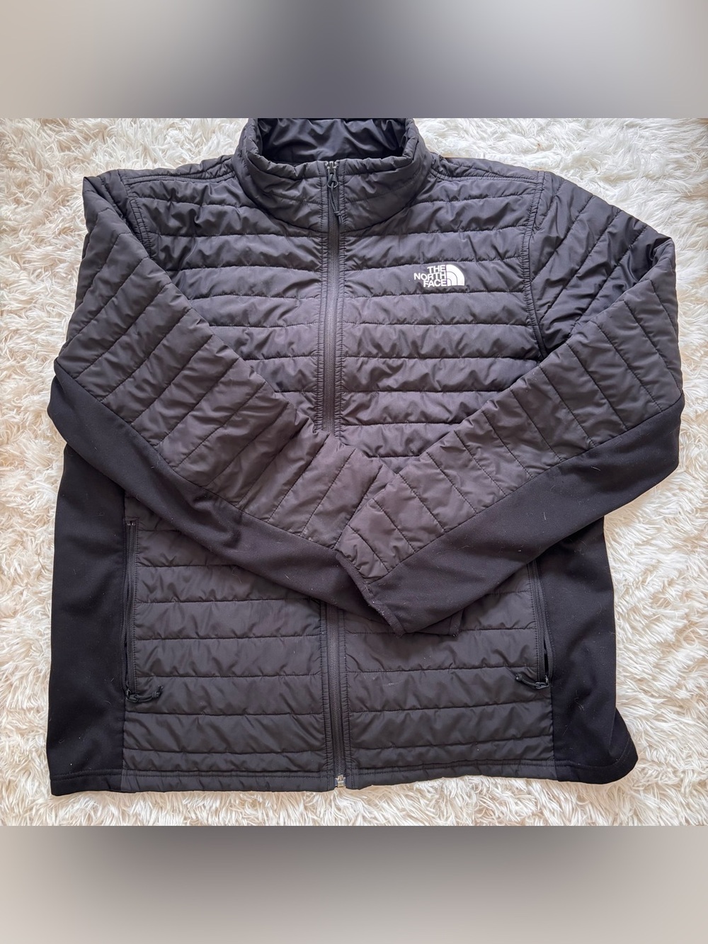 The North Face Men’s Black Insulated Hybrid Jacket
